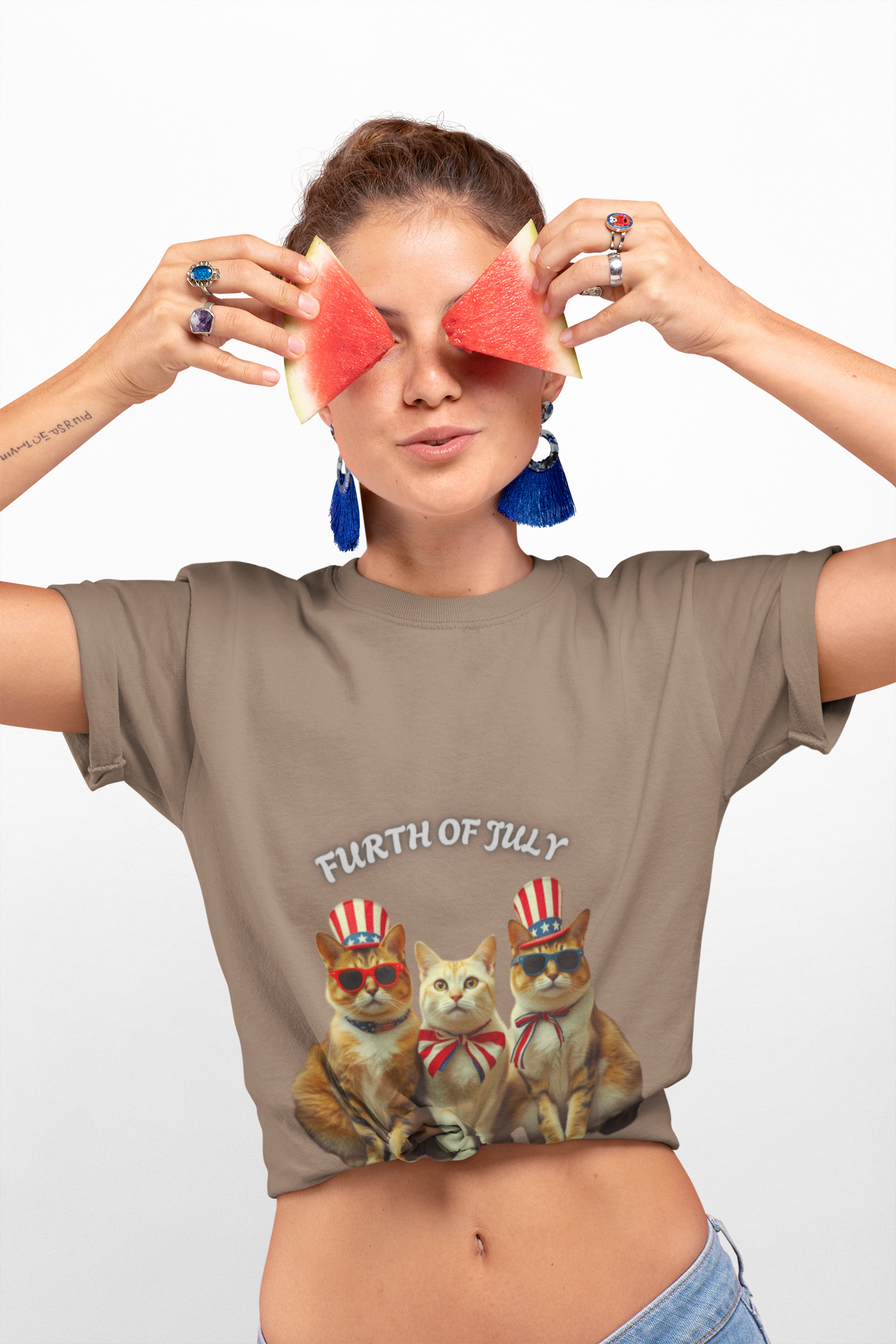 Patriotic Cats 4th of July T-Shirt  USA Flag Cat Shirt Independence Day Graphic Tee for Cat Lovers  Vintage Unisex American Cat Shirt