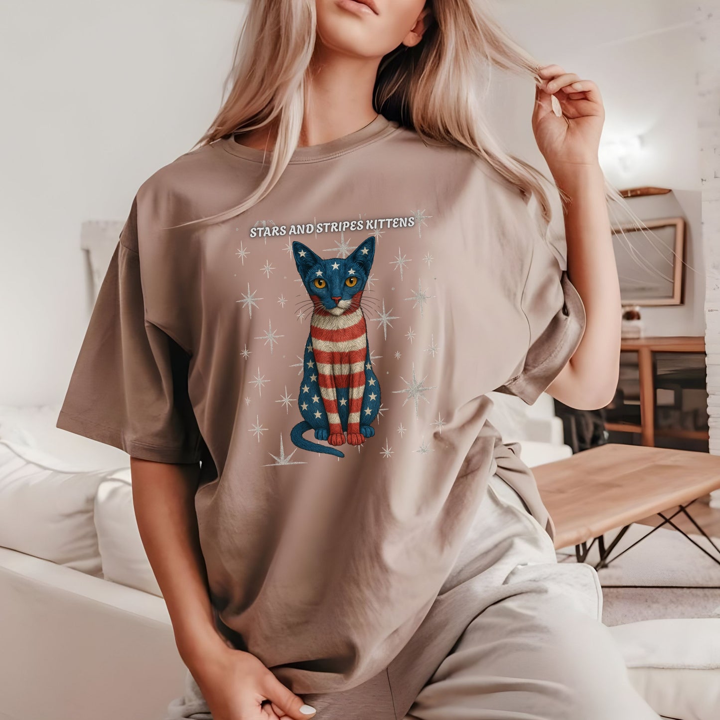 Stars and Stripes Cat Unisex Tee Funny USA Flag Kitty Graphic Tee Patriotic Cat Shirt for 4th of July Siamese Cat Lover Gift