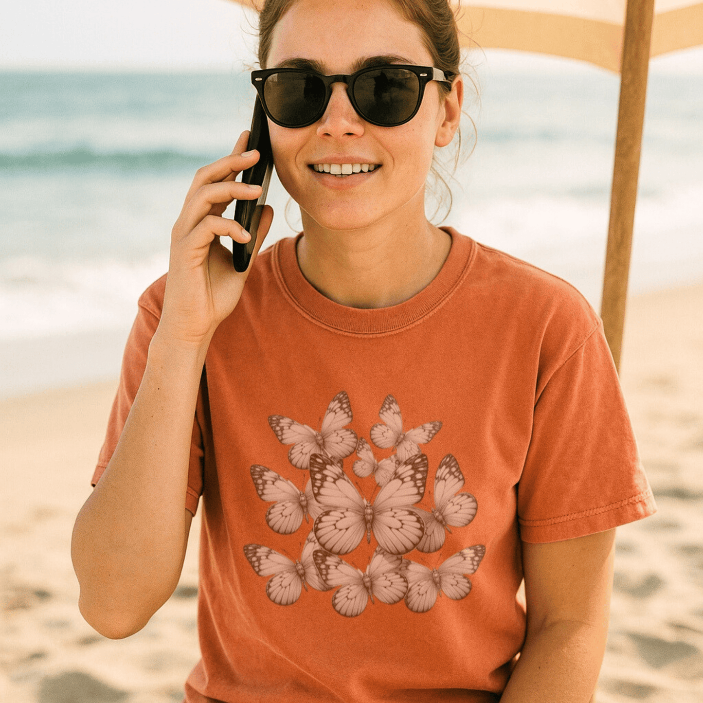 Butterfly T-Shirt, 90s Vintage Style 2YK Moms Gift Nature Lovers Retro Tee